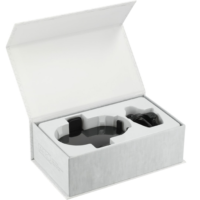 Angle-Right view of the Aero Auto Open Wireless Charging Phone Mount