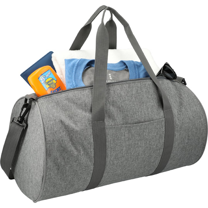 Angle-Right and Blank view of the Tahoe 18" Graphite Barrel Duffel