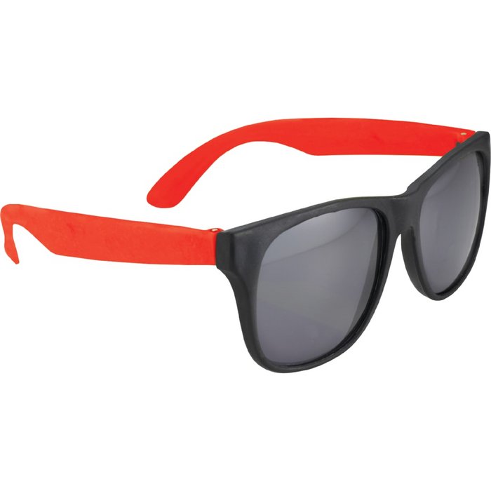 Angle-Right and Blank view of the Retro Sunglasses