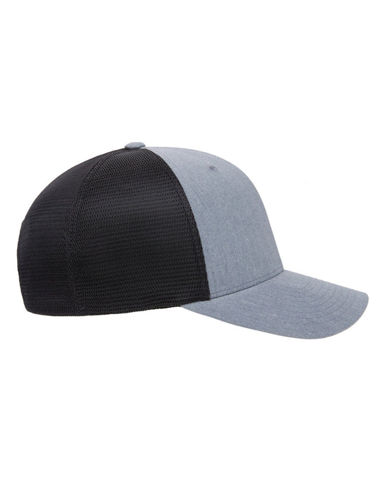 Right view of the Flexfit Adult 110® Adjustable Mesh Cap