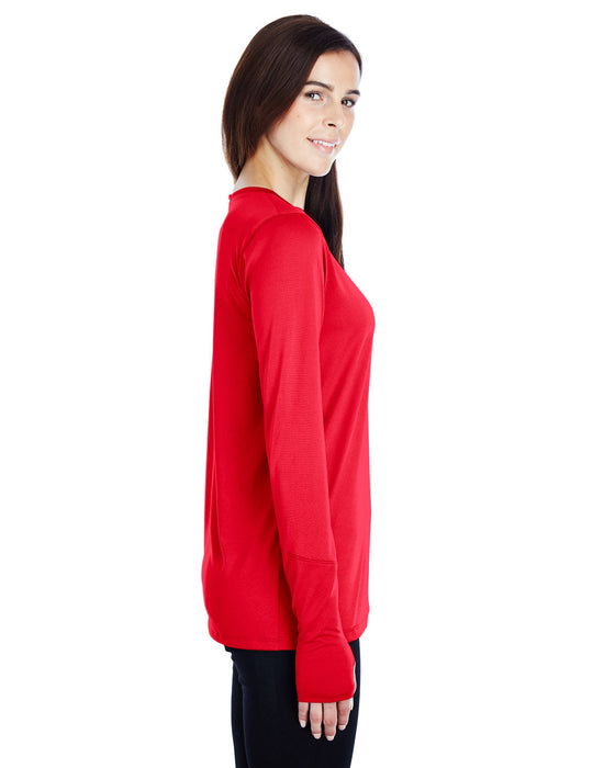 Right view of the Under Armour Ladies' Long-Sleeve Locker T-Shirt 2.0