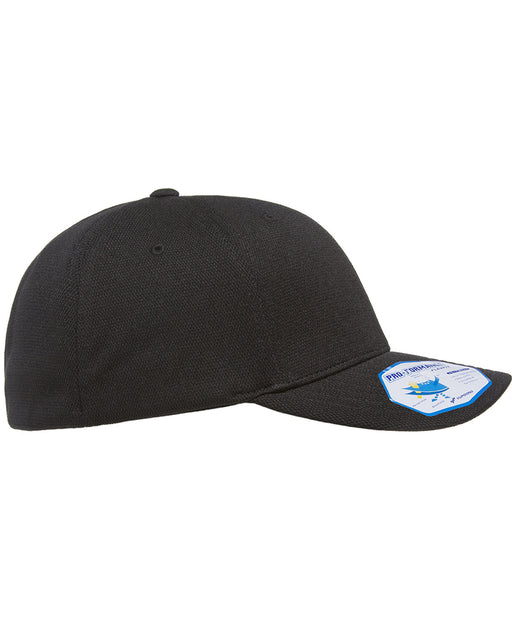 Right view of the Flexfit Adult Cool & Dry Sport Cap