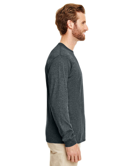 Right view of the Gildan Adult 50/50 Long-Sleeve T-Shirt