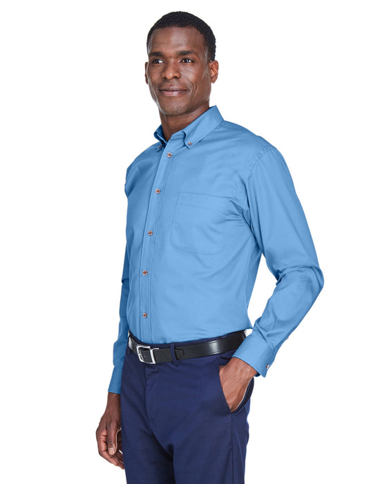 Right view of the Men's Easy Blend™ Long-Sleeve Twill Shirt with Stain-Release