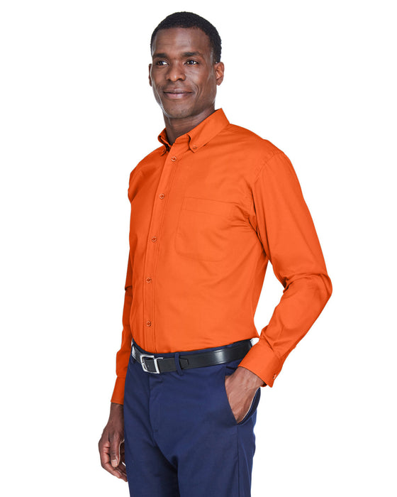 Right view of the Men's Easy Blend™ Long-Sleeve Twill Shirt with Stain-Release