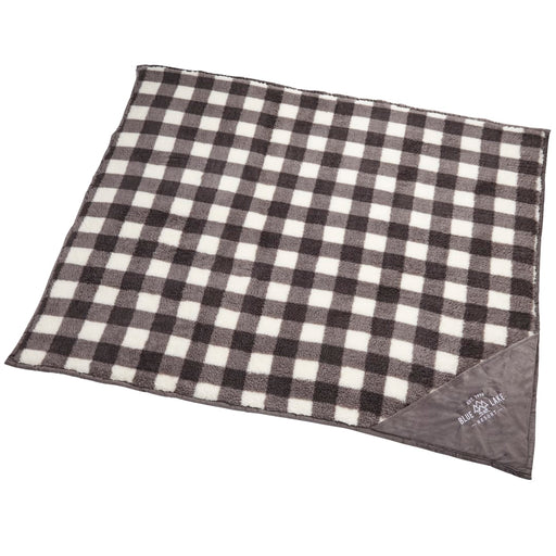 Front and Decorated view of the Field &amp; Co.&#174; Double Sided Plaid Sherpa Blanket