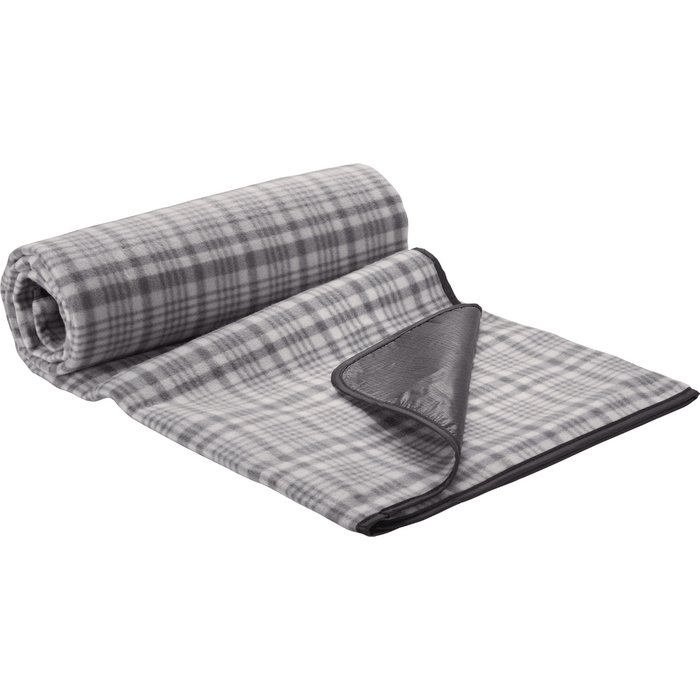 Front and Decorated view of the Field &amp; Co.&#174; Picnic Blanket